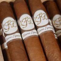 La Flor Dominicana Reserva Especial Belicoso Cigar - Box of 24