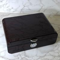 Savinelli High Lacquered Brown Humidor - 30 Cigar Capacity (End of Line)