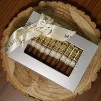 Regius Serie Limitada Corona Gift Box Sampler - 10 Cigars