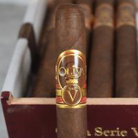 Oliva Serie V Churchill Extra Cigar - 1 Single