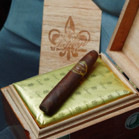 Tatuaje 10th Anniversary Belle Encre Perfecto Cigar - 1 Single