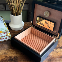 SLIGHT SECONDS - Adorini Torino Black Deluxe Cigar Humidor - 30 Cigar Capacity (AD059)