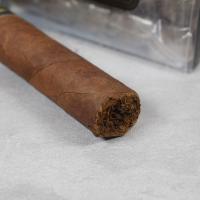 Umnum Bond Cigar - 1 Single (Discontinued)