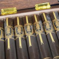 Drew Estate Undercrown 10 All Dekk'd Out Robusto Cigar - Box of 20