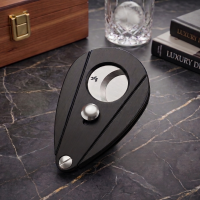 Xikar Xi2 Cigar Cutter - Noir Black