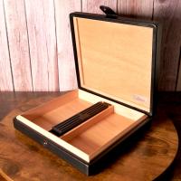 Zino Black Leather Travel Humidor - 10 Cigar Capacity (End of Line)