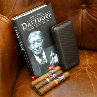 Davidoff Classic Essentials Enjoyment Cigar Case - 3 Cigars - Brown