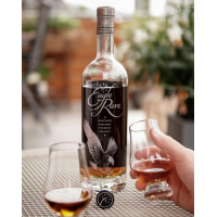 SPECIAL OFFER BUNDLE DEAL - Eagle Rare 10 Year Old Kentucky Straight Bourbon & Buffalo Trace Traveller Bourbon Whiskey