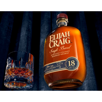Elijah Craig 18 Year Old Whisky - 75cl 45%