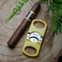 Mitchellero Peru and Mantis Cutter Yellow Sampler - 1 Cigar with Cigar Cutter