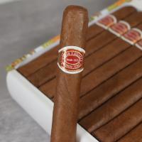 Romeo y Julieta Petit Coronas Cigar - 1 Single