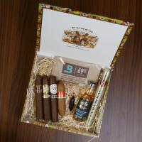 Sip Smoke and Scent Gift Box Sampler - 4 Cigars 3 Accessory & 1 Miniature