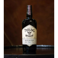 Teeling Small Batch Blend Irish Whiskey - 70cl 46%