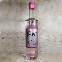 Y B&#274;T Rose Double Beet Premium Welsh Vodka ? 40% 70cl