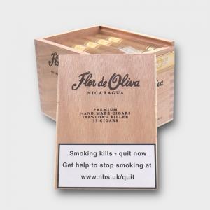 Flor De Oliva Connecticut Robusto Cigar - Cabinet of 25
