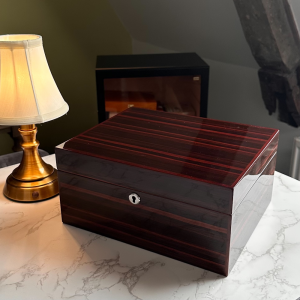 Savinelli London Humidor With Key - 40 Cigar Capacity