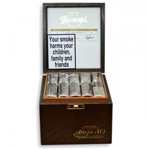 Balmoral Anejo XO Rothschild Cigar - Box of 20