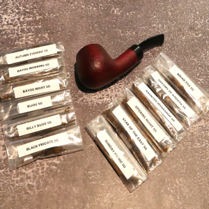 Cornell & Diehl Full Smoke Cherry Brog Pipe Tobacco Sampler - Pipe & 12 x 5g