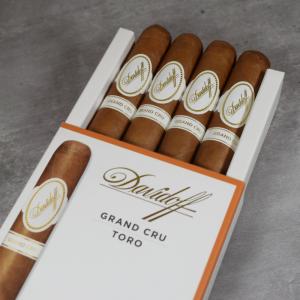 Davidoff Grand Cru Toro Cigar - Pack of 4