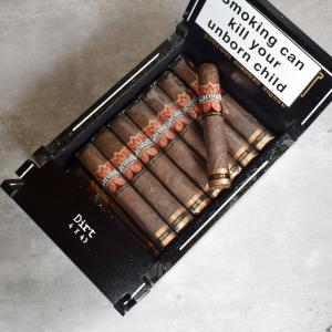 Drew Estate Larutan Dirt Cigar - Box of 24