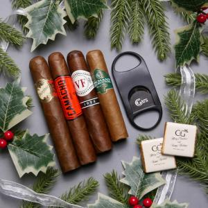 Fireside Favourites Christmas Gift Box Sampler - 4 Cigars and Cutter