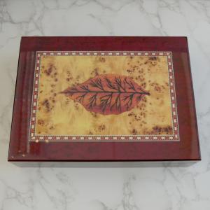 Tobacco Leaf Design Humidor - 25 Capacity