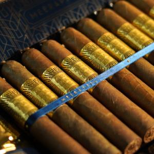 Meerapfel Meir Master Blend Limited Edition Double Robusto Cigar - Box of 10