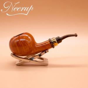 Neerup Classic Series gr 4 Smooth Bent 9mm Filter Fishtail Pipe (NEER256)