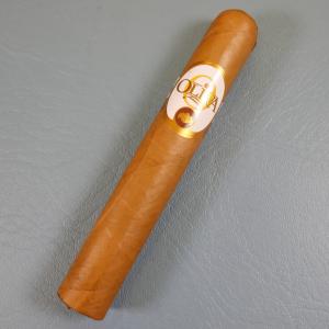 Oliva Connecticut Reserve Robusto Cigar - 1 Single (End of Line)