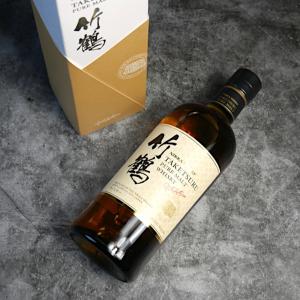 Nikka Taketsuru Pure Malt Japanese Whisky - 70cl 43%