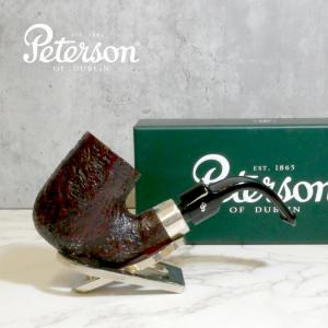 Peterson Pub Sandblasted Silver Mounted Bent P Lip Pipe (PE2196)