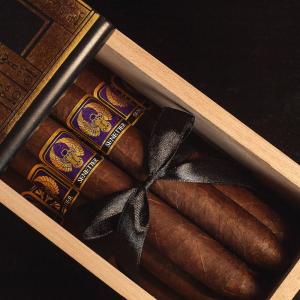 Highclere Castle Senetjer Limited Edition Cigar - Box of 12