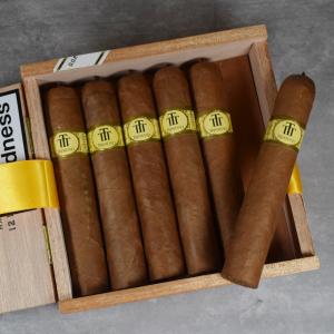 Trinidad Media Luna Cigar - Box of 12