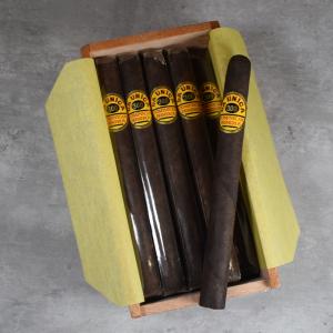La Unica No. 300 Maduro Cigar - Box of 20