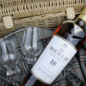 Macallan 18 Year Old 2020 Sherry Oak - 70cl 43%