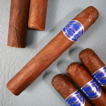 Juliany Blue Label Robusto Cigar - 1 Single
