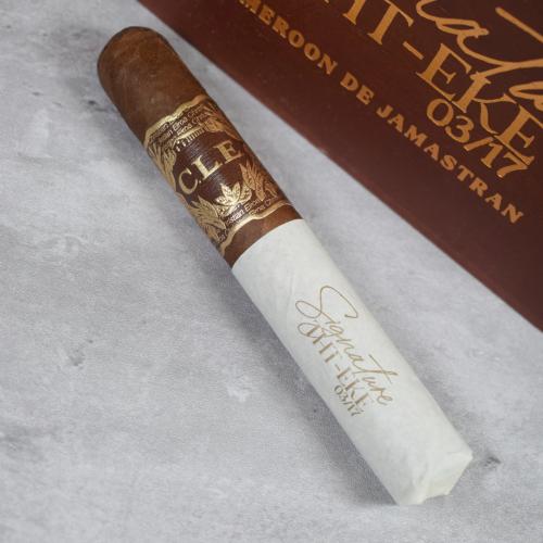 CLE Signature Robusto Cigar - 1 Single