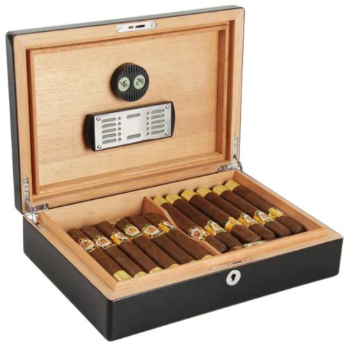 Cigarism Piano Finish Cedar Lined Humidor - Black - 30 Cigar Capacity