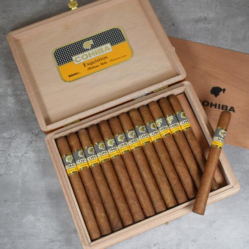 Cohiba Exquisitos Cigar - Box of 25