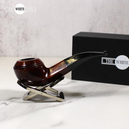 Alfred Dunhill - The White Spot Amber Root 4108 Group 4 Bent Rhodesian Fishtail Pipe (DUN729)