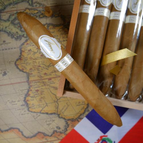 Davidoff Grand Cru Diademas Finas Limited Edition 2024 Cigar - 1 Single