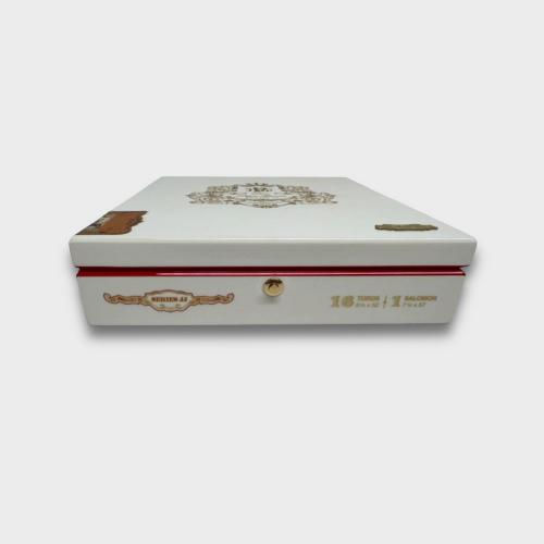 Don Pepin Garcia Series JJ 20th Anniversary - Box of 17