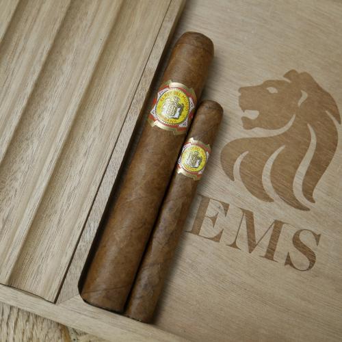 El Rey Del Mundo Selection Sampler - 2 Cigars