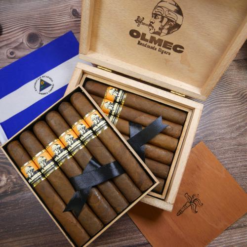 Foundation Olmec Claro Corona Gorda Cigar - Box of 12