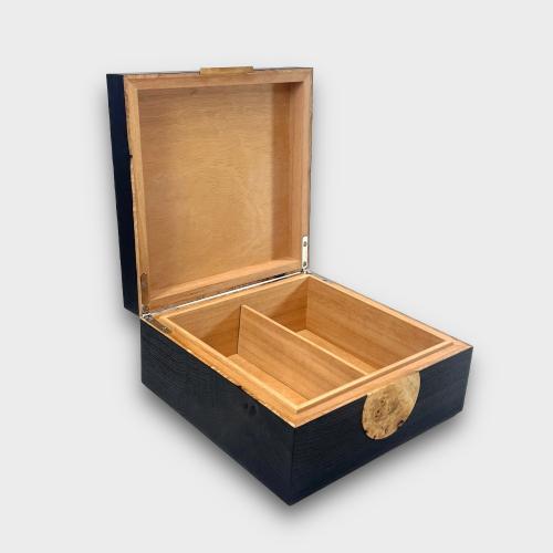 Jonathon Vaiksaar Artemis Small Square Humidor - Scorched Ash - 40 Cigar Capacity