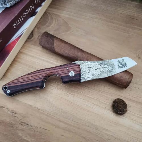 Les Fines Lames Le Petit - The Cigar Pocket Knife - Compass Series Dominican Republic Kingwood