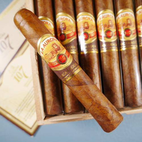 La Aurora 107 Nicaragua Robusto Cigar - 1 Single
