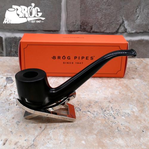 Mr Brog Latakia 44 Bent Fishtail Pipe (MB5064)