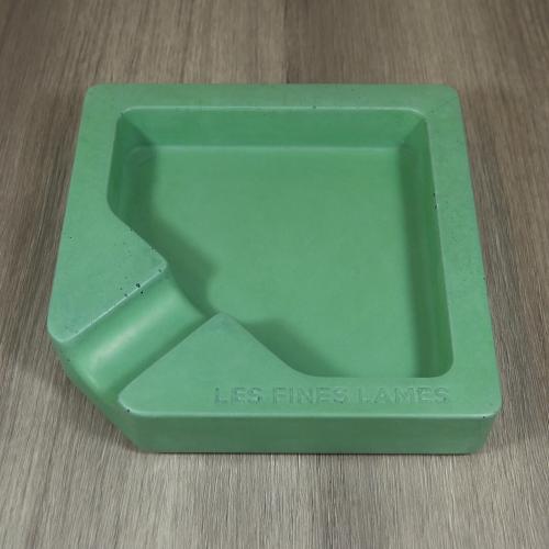 Les Fines Lames - Monad Concrete Cigar Ashtray - Green