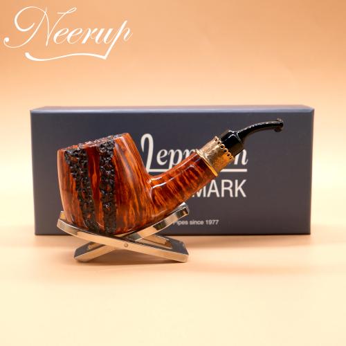 P Jeppesen Boutique gr 3 Smooth 9mm Bent Malachite Fishtail Pipe (NEER230)